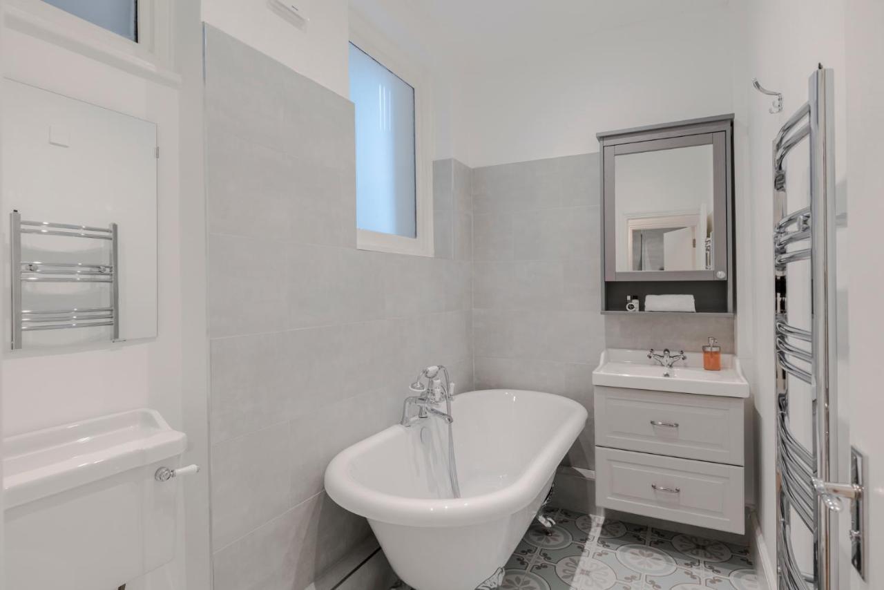 Lux And Spacious 4 Bedroom Apt Camden London Exterior foto